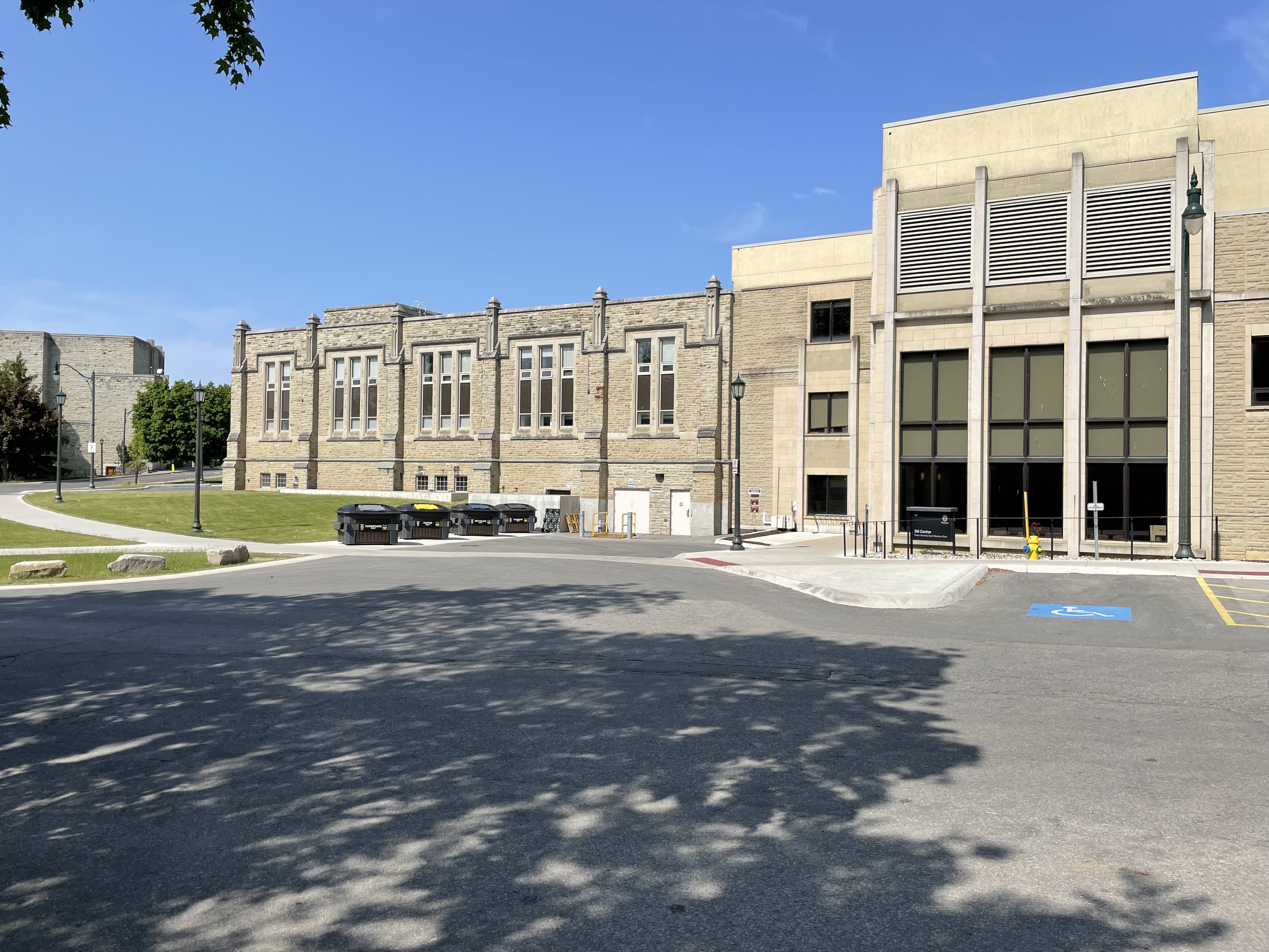 Western University, Thames Hall